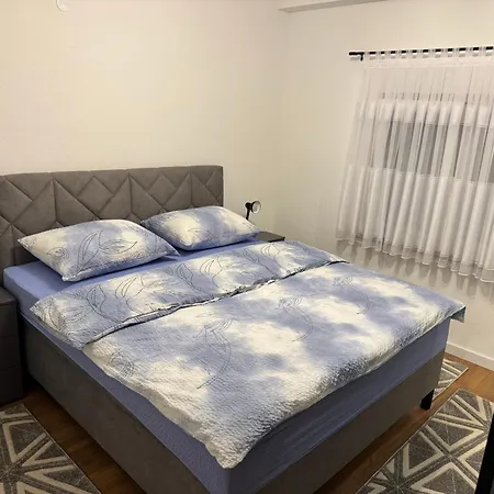 Agape Apartment *